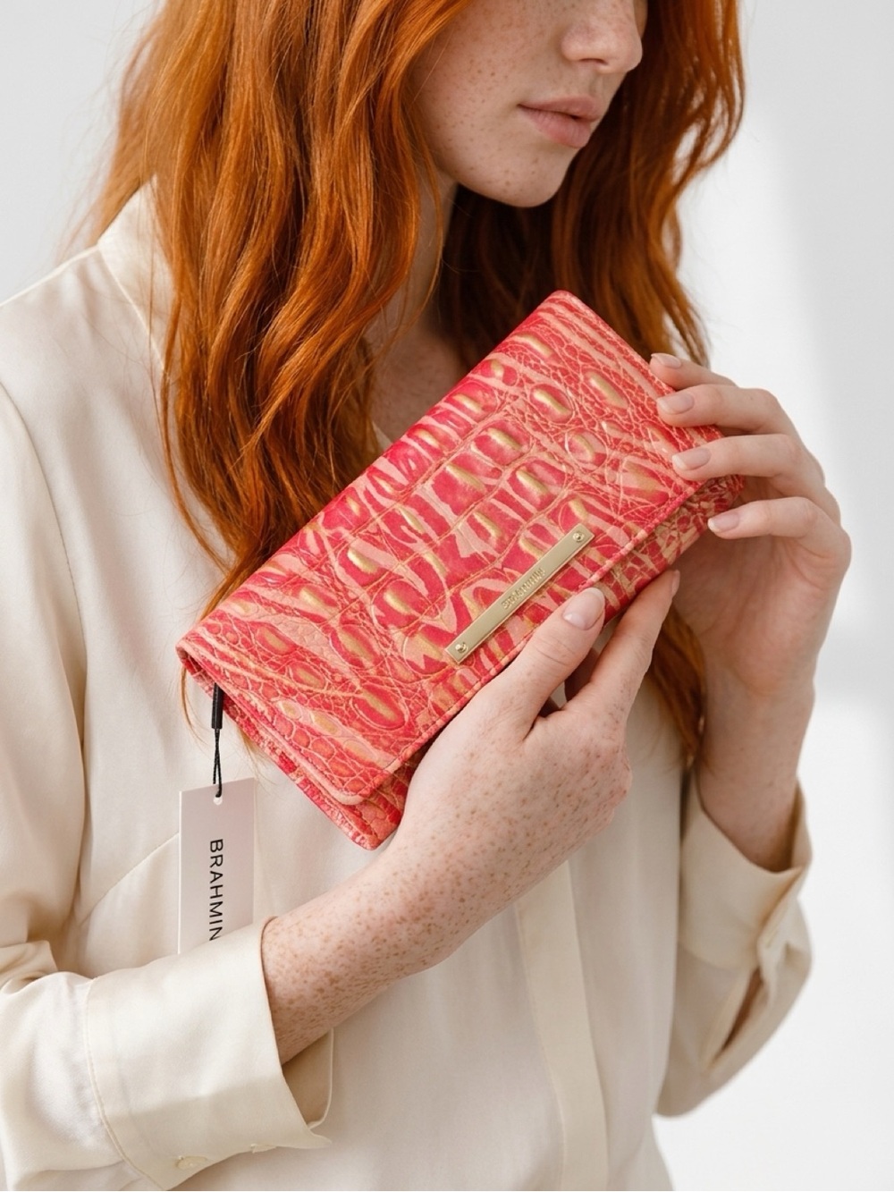Brahmin Ady Beloved Pink/Gold
Leather Wallet❣️